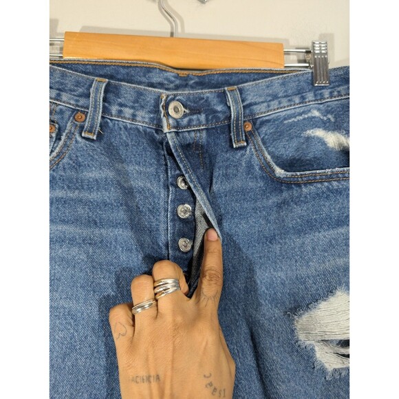 Levi's 501 Womens Blue Distressed Denim High Rise Jeans Sz 31 Grunge Festival - Picture 4 of 10